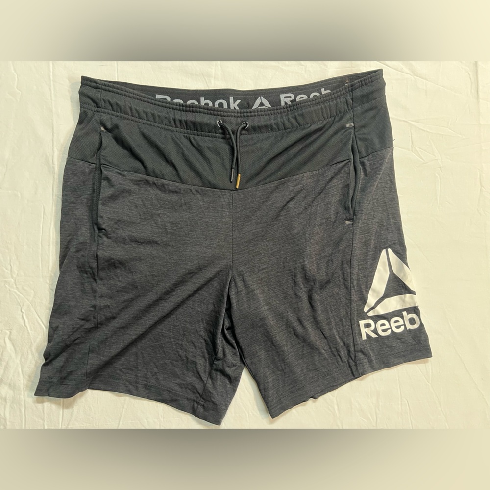 Reebok Athletic Shorts Mens M Gray Training Gym Drawstring Lightweight